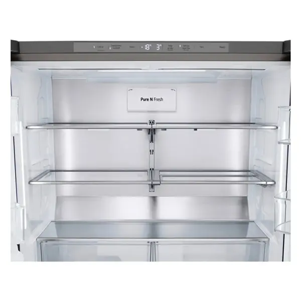 یخچال فریزر ال جی مدل GMX946NS9F رنگ نقره ای نمای از طراحی داخلی