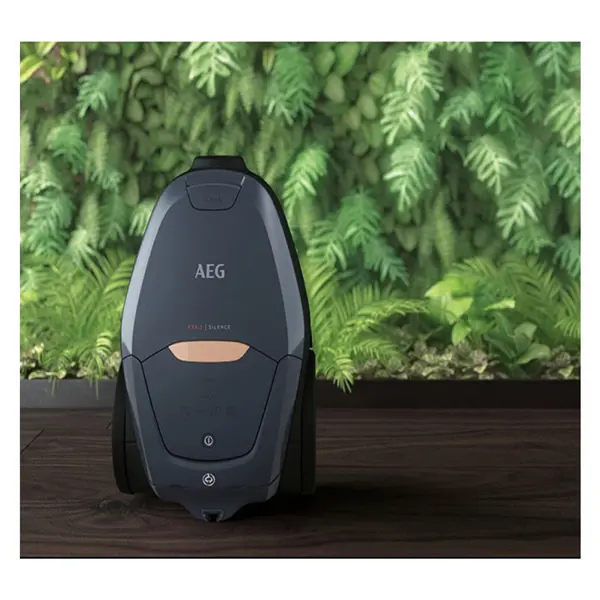 جاروبرقی آاگ VX82-1-5db رنگ آبی دارای توان 600 وات